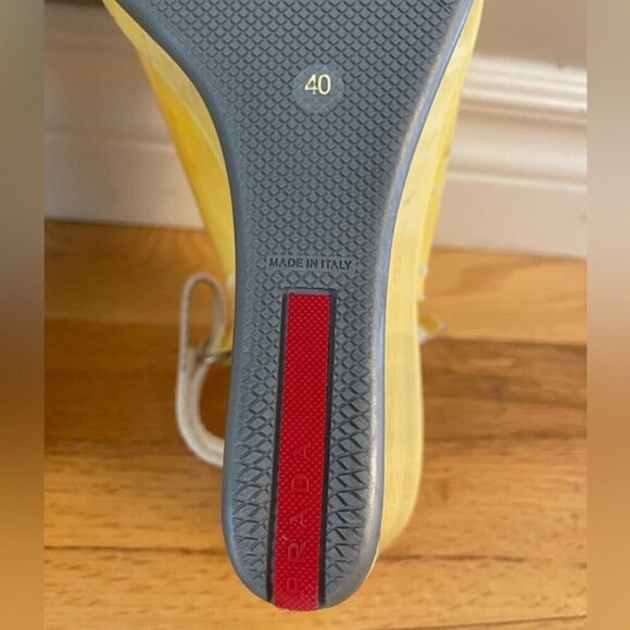 Prada Peep Toe Wedge Slingback Heels Size 40 Damaged - Picture 7 of 8